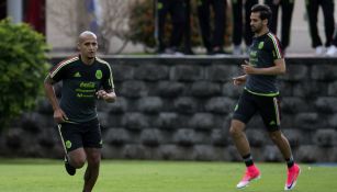 Chaka Rodríguez corre en entrenamiento de la Selección Mexicana en el CAR 