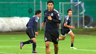 Ángel Zaldivar, durante un entrenamiento con Chivas