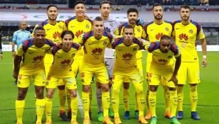 América posa para una foto previo a un juego