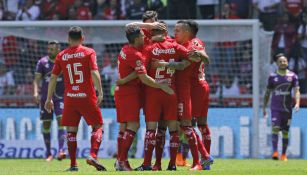 Toluca celebra gol de Barrientos