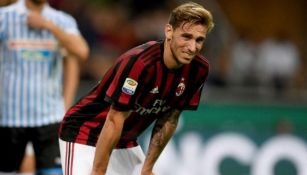 Biglia se duele de la espalda en el duelo del Milan 