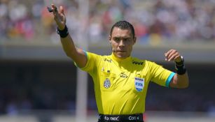 Marco Antonio Ortiz, en el juego entre Pumas y Toluca del C2018