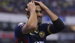 Bruno Valdez se lamenta tras fallar anotación en el Estadio Azteca 