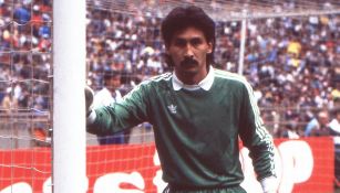 Pablo Larios, en un juego con Cruz Azul en 1987