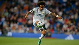 Marcelo baja el balón durante el duelo entre Real Madrid y Celta