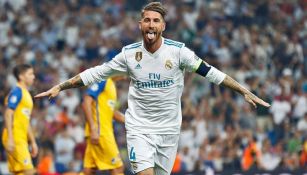 Ramos festeja un tanto con el Real Madrid