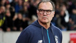 Bielsa observa partido en Europa 