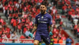 Jonathan Orozco celebra el gol de Santos en la Final contra Toluca
