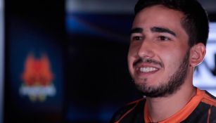 Mantarraya se mantiene en el roster de Predators Esports