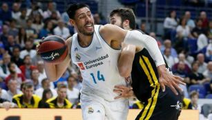 Ayón en un partido del Real Madrid  