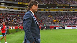 Matías Almeyda durante un duelo de Chivas 