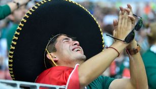 Mexicano se lamenta en juego de Alemania