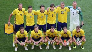 Jugadores de Suecia posa en una foto