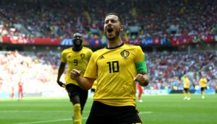 Hazard celebra gol con Bélgica