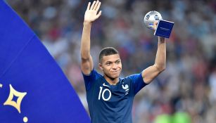 Mbappé agradece a la afición tras recibir su premio