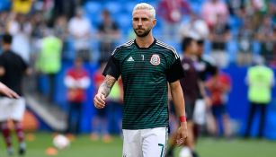 Layún en los calentamientos de México durante el Mundial