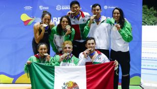 Equipo 4x100 femenil y varonil ganan oro 