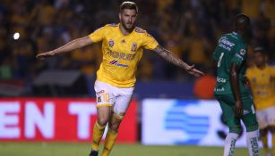 Gignac celebra anotación frente a León en el Apertura 2018 