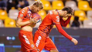 El 'Polaco' celebra uno de sus tantos contra Puebla 