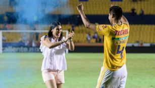 Ayala y su mujer celebran la llegada de su próximo hijo