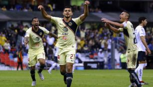 Henry Martín celebra un gol ante Pumas