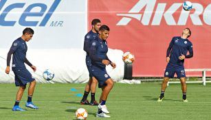 Carlos Salcido durante la práctica de las Chivas