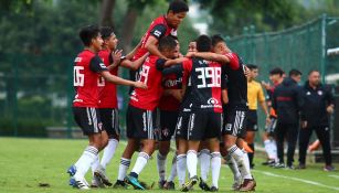 Atlas Sub15 en festejo de gol durante el partido de la J8 