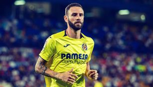 Miguel Layún, en un juego con el Villarreal