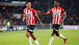 Erick Gutiérrez festeja un gol con el PSV