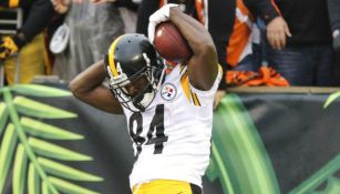 Antonio Brown celebra touchdown