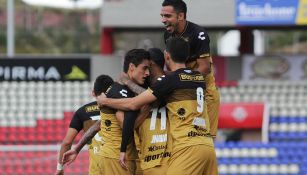 Dorados festejando un gol ante Mineros 