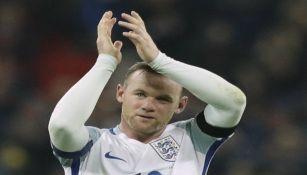 Rooney en un partido con la Selección de Inglaterra 