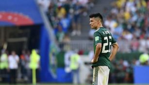 Chucky Lozano se lamenta después del partido