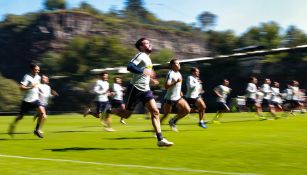 Jugadores de los Pumas durante un entrenamiento