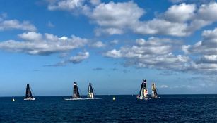 Equipos durante la competencia del Extreme Sailing Series 