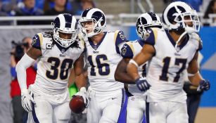 Rams festeja touchdown de Todd Gurley