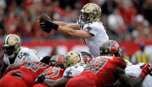 Brees consigue un touchdown frente a Buccaneers