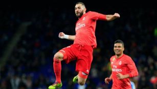 Karim Benzema festejando uno de sus goles ante el Espanyol