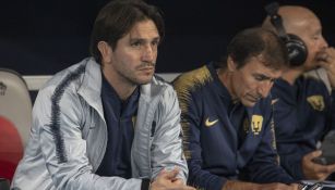 Marioni observa el duelo de Pumas en el Estadio Jalisco 