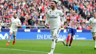 Ramos festeja tras anotarle al Atlético de Madrid