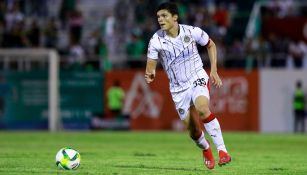 Sebastián Martínez, durante su debut con Chivas en Copa MX