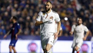 Benzema celebra anotación del Real Madrid