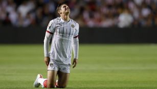 Isaac Brizuela se lamenta durante el partido ante Gallos