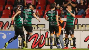 Santos festejando un gol ante Veracruz 