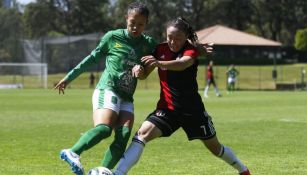 Yamile Franco y Joana Robles durante el Atlas vs León