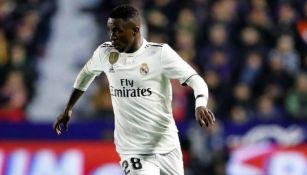 Vinicius Júnior durante un juego con el Real Madrid