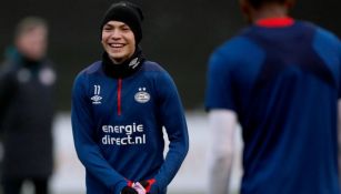 Lozano, durante un entrenamiento del PSV