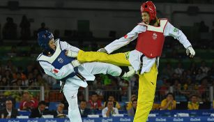 María del Rosario Espinoza, durante un combate 