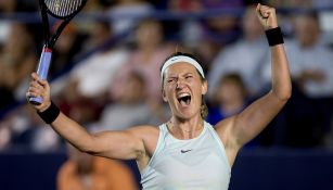 Victoria Azarenka festeja tras derrotar a Angelique Kerber