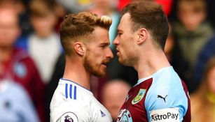 Ashley Barnes besó dos veces la nariz de Joe Bennett 